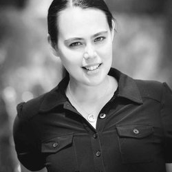 michelle-girvan